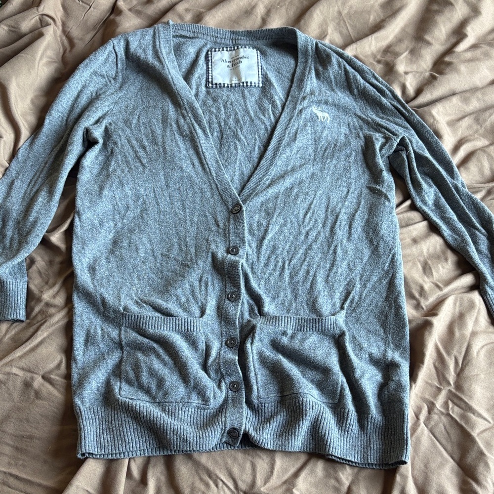 Abercrombie & Fitch Gray Women's Cardigan